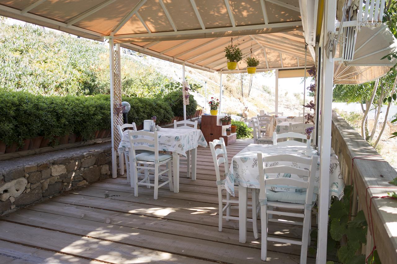 Kalais Hotel Bozcaada Island Esterno foto
